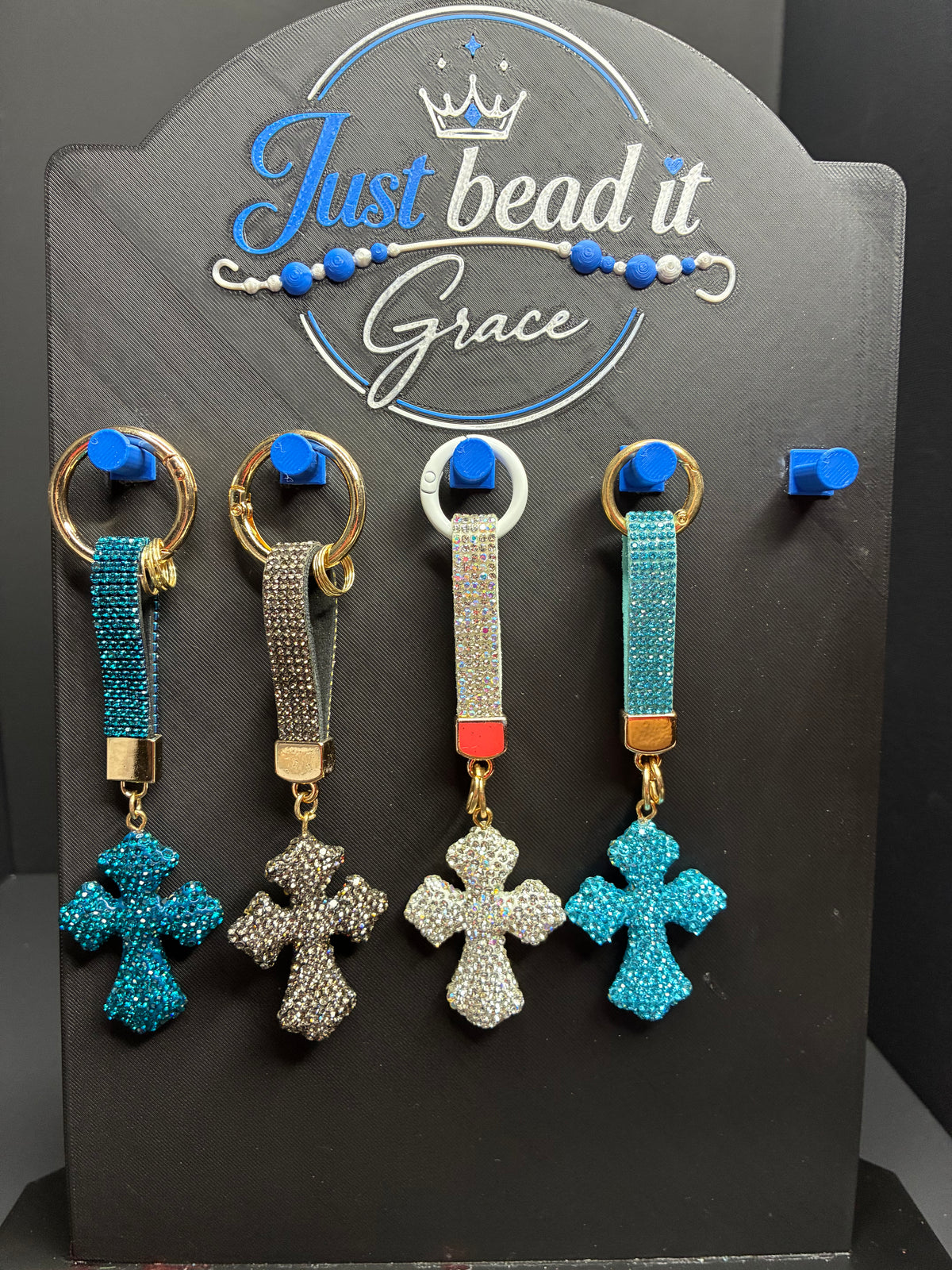 TRADITIONAL RHINESTONE CROSS