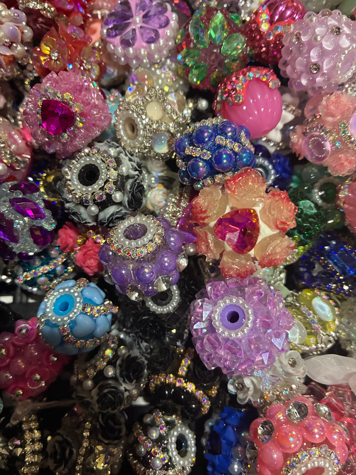 Mystery Fancy Bead Color Matching Game
