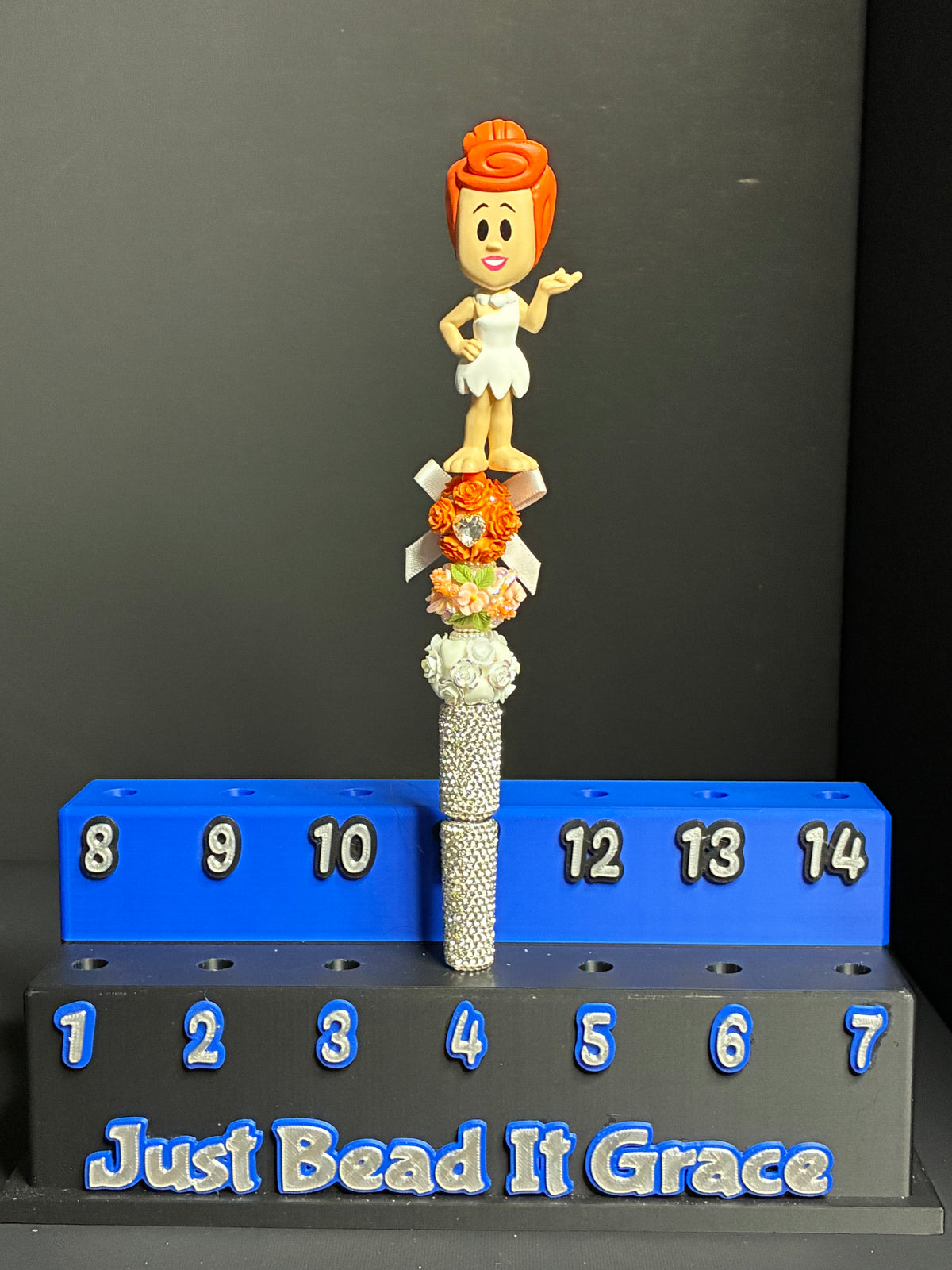 STONE AGE-INSPIRED BEADED PENS