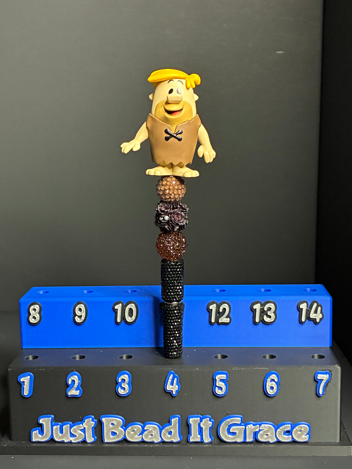 STONE AGE-INSPIRED BEADED PENS